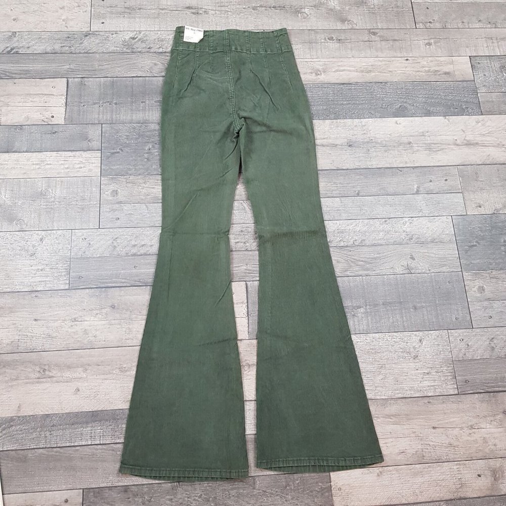 Free People Jayde Corduroy Flare Jeans 25 UK 4 Green High Rise We The Free BN - Picture 2 of 11